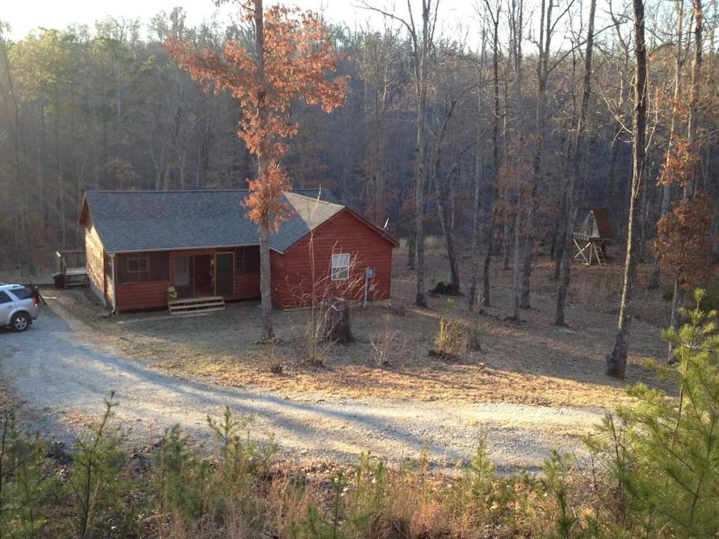 Gas Fireplace, Firepit, And Cedar Adirondack Chair Spencer المظهر الخارجي الصورة